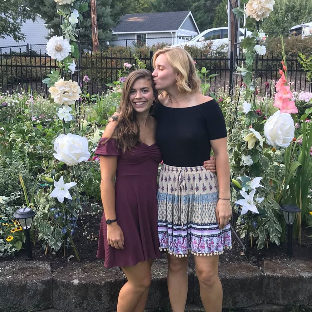 Meet your Posher, Vivian